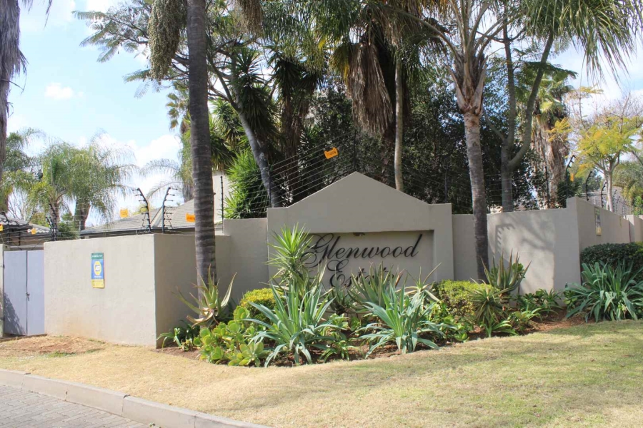 To Let 3 Bedroom Property for Rent in Lynnwood Glen Gauteng