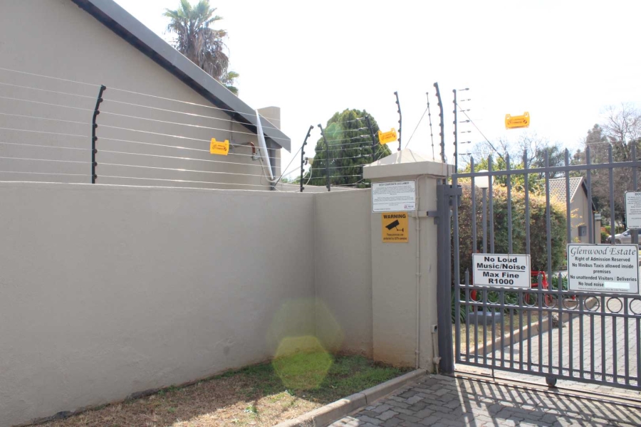 To Let 3 Bedroom Property for Rent in Lynnwood Glen Gauteng