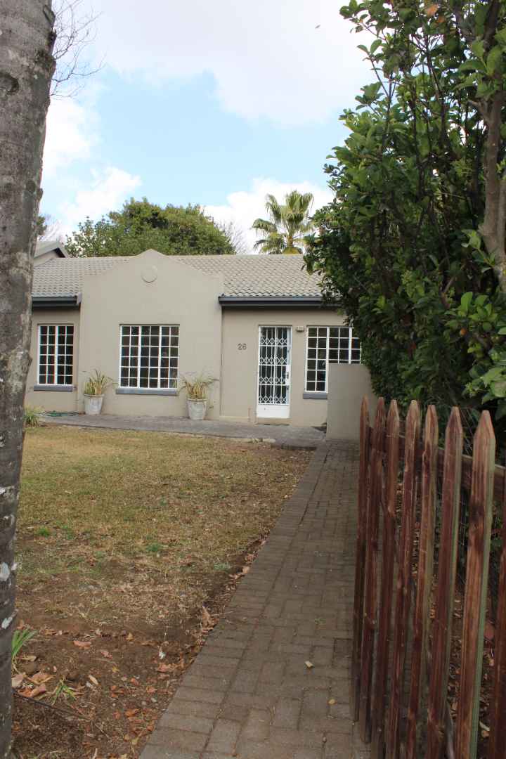 To Let 3 Bedroom Property for Rent in Lynnwood Glen Gauteng