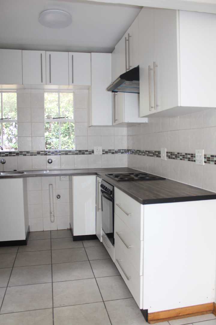 To Let 3 Bedroom Property for Rent in Lynnwood Glen Gauteng