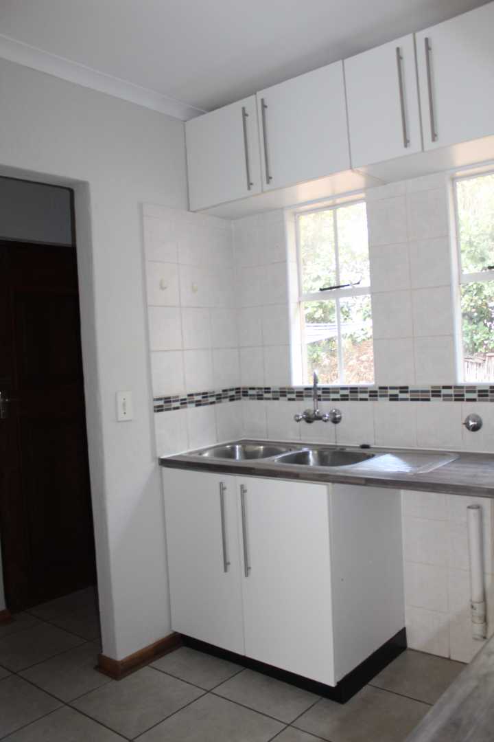 To Let 3 Bedroom Property for Rent in Lynnwood Glen Gauteng