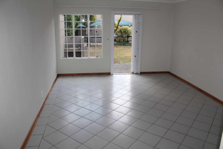 To Let 3 Bedroom Property for Rent in Lynnwood Glen Gauteng
