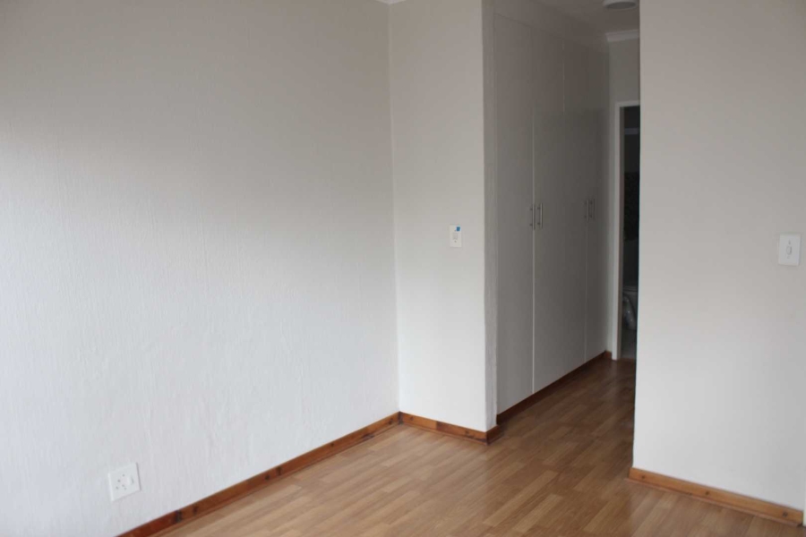 To Let 3 Bedroom Property for Rent in Lynnwood Glen Gauteng