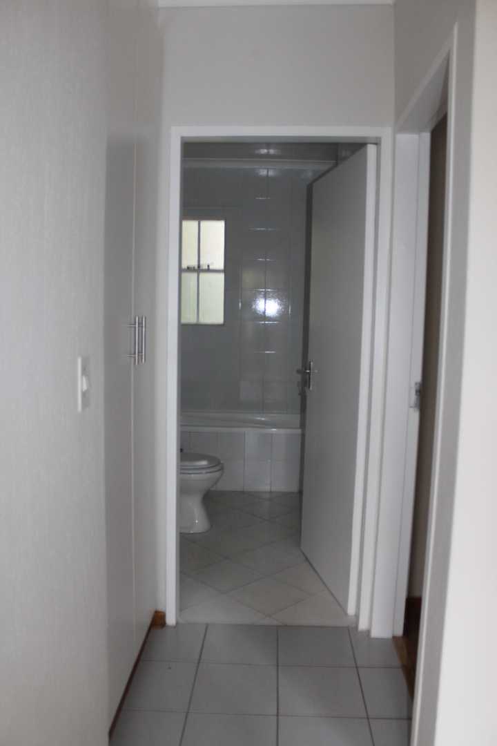 To Let 3 Bedroom Property for Rent in Lynnwood Glen Gauteng