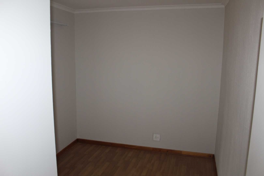 To Let 3 Bedroom Property for Rent in Lynnwood Glen Gauteng