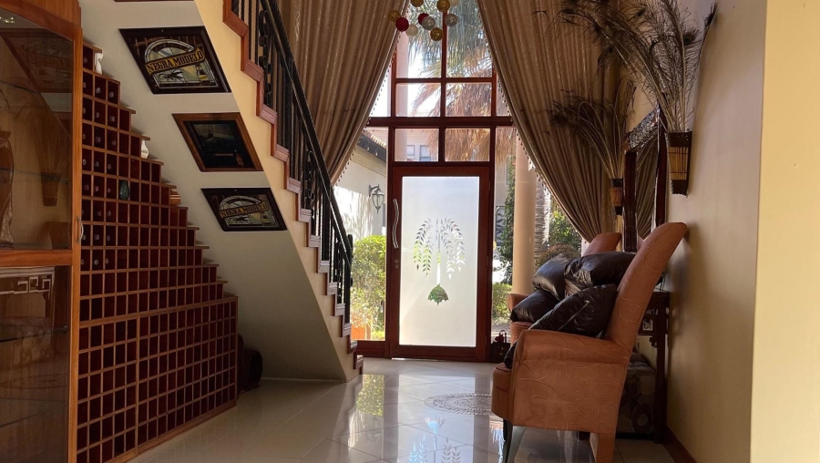 6 Bedroom Property for Sale in Blue Valley Golf Estate Gauteng