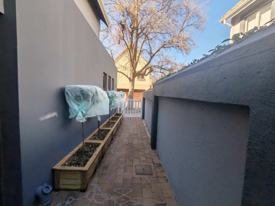 3 Bedroom Property for Sale in Zwartkop Golf Estate Gauteng