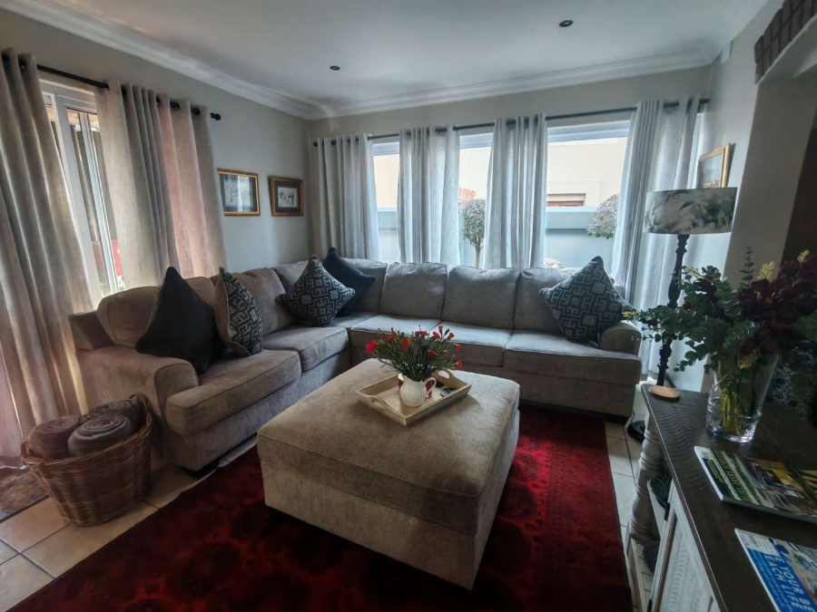 3 Bedroom Property for Sale in Zwartkop Golf Estate Gauteng