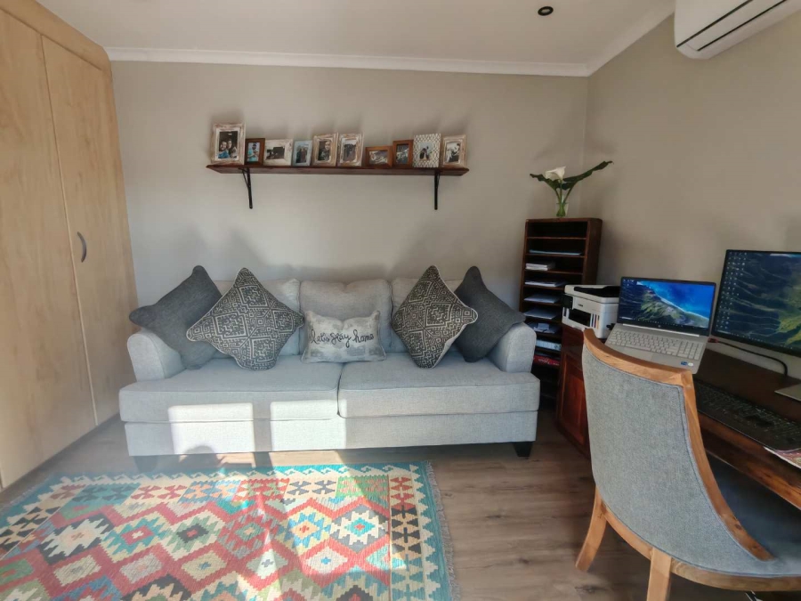 3 Bedroom Property for Sale in Zwartkop Golf Estate Gauteng