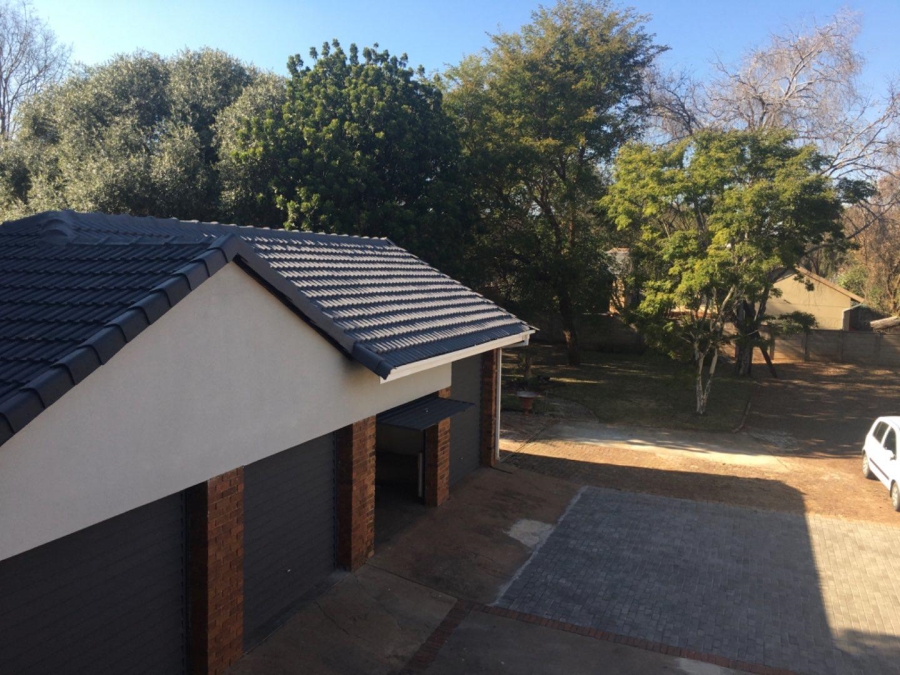 4 Bedroom Property for Sale in Wierdapark Gauteng