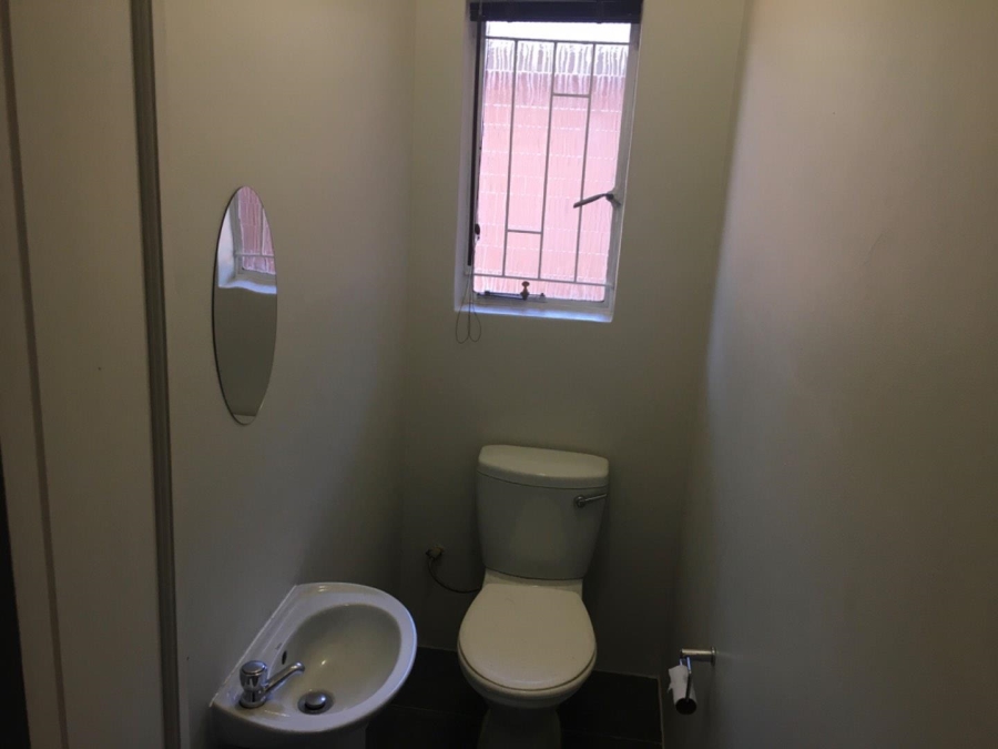 4 Bedroom Property for Sale in Wierdapark Gauteng