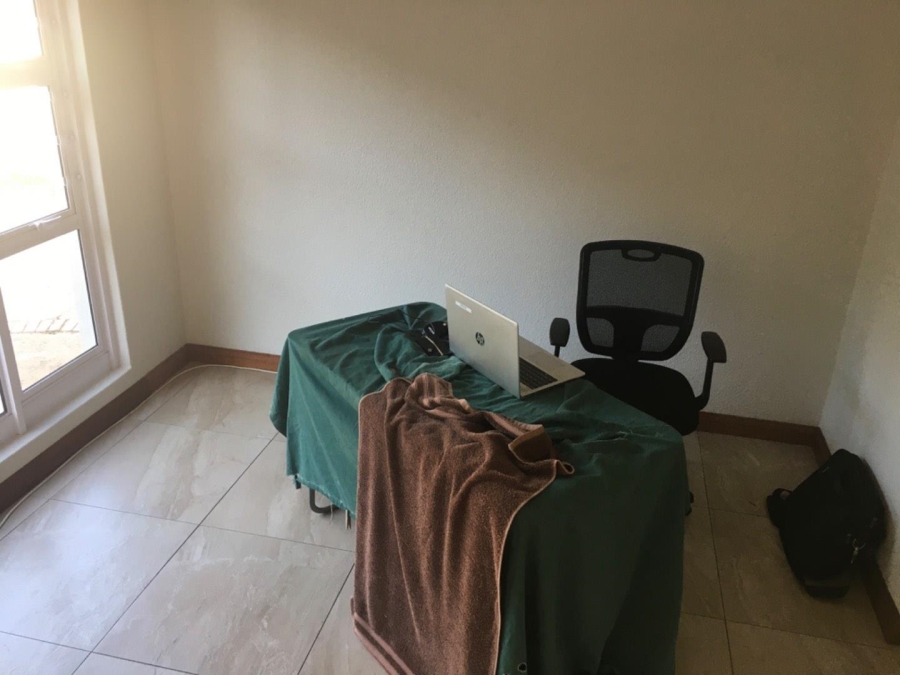 4 Bedroom Property for Sale in Wierdapark Gauteng