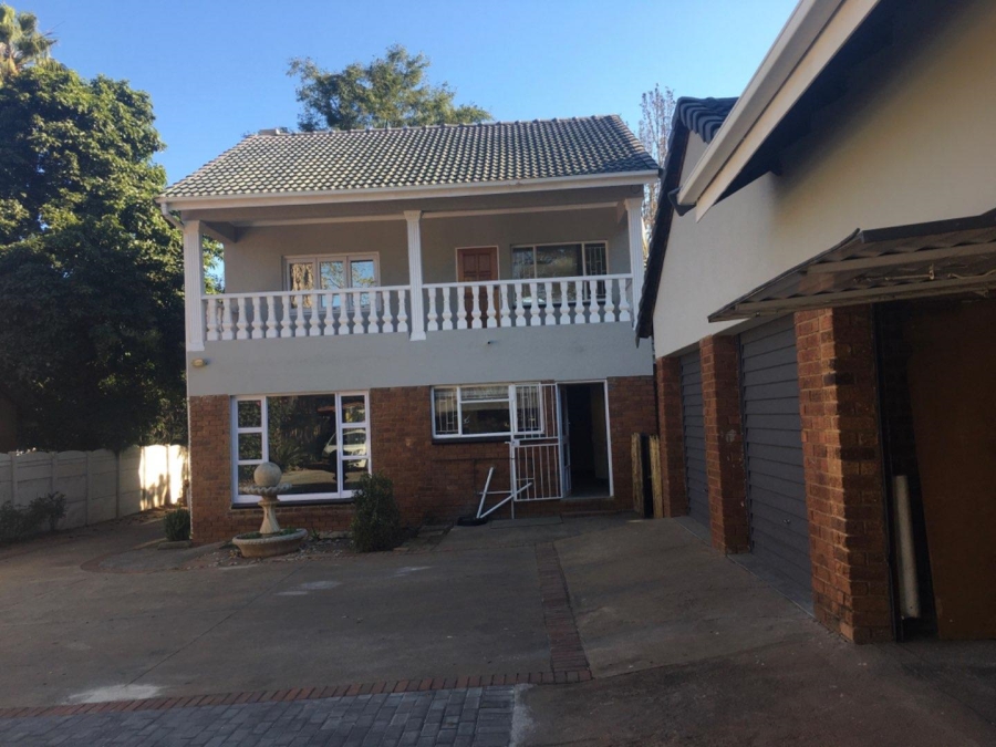 4 Bedroom Property for Sale in Wierdapark Gauteng
