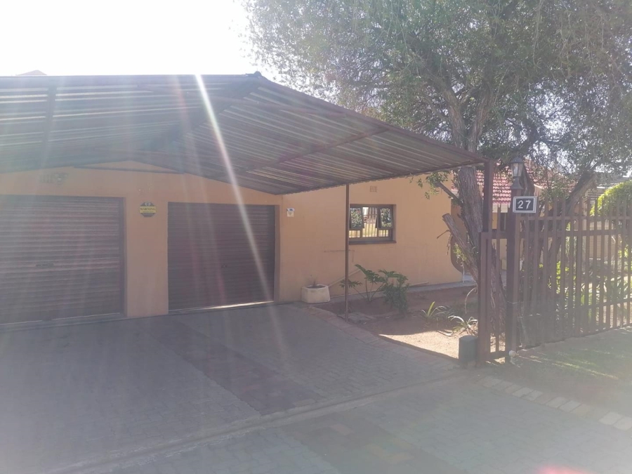 3 Bedroom Property for Sale in Birchleigh North Gauteng