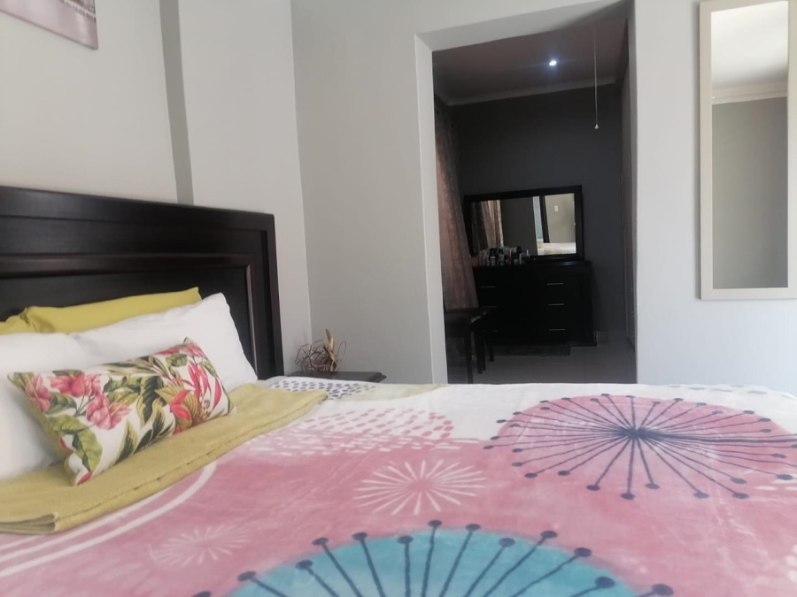 3 Bedroom Property for Sale in Birchleigh North Gauteng
