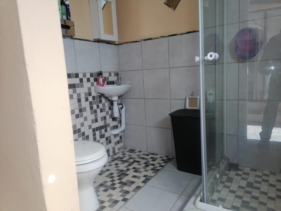3 Bedroom Property for Sale in Birchleigh North Gauteng