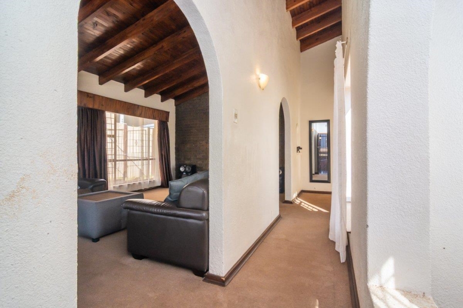 3 Bedroom Property for Sale in Roodepoort Gauteng