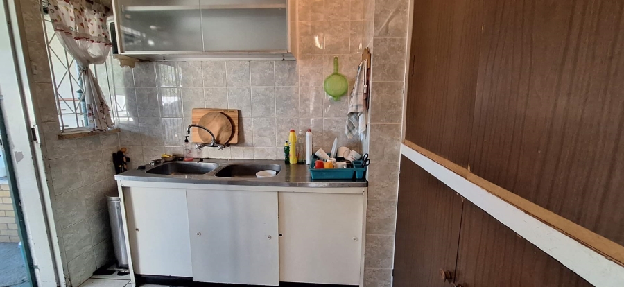 3 Bedroom Property for Sale in New Redruth Gauteng