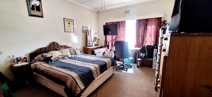 3 Bedroom Property for Sale in New Redruth Gauteng