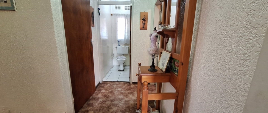 3 Bedroom Property for Sale in New Redruth Gauteng