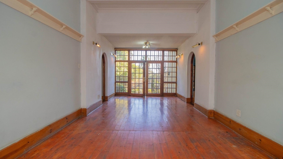 5 Bedroom Property for Sale in Westdene Gauteng