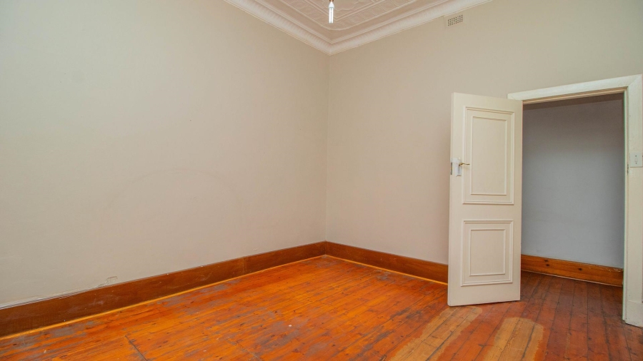 5 Bedroom Property for Sale in Westdene Gauteng