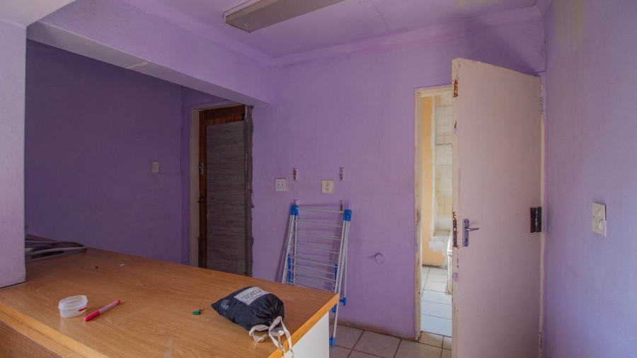 5 Bedroom Property for Sale in Westdene Gauteng