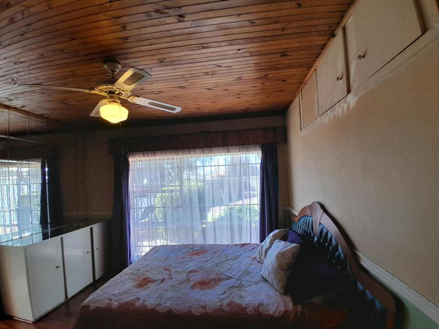 5 Bedroom Property for Sale in Rewlatch Gauteng