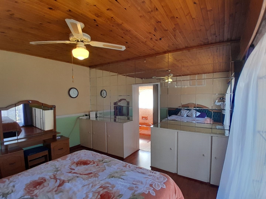 5 Bedroom Property for Sale in Rewlatch Gauteng