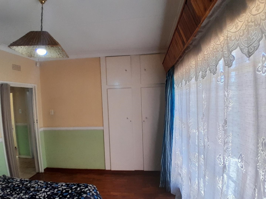 5 Bedroom Property for Sale in Rewlatch Gauteng