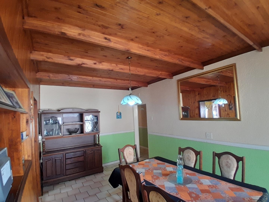 5 Bedroom Property for Sale in Rewlatch Gauteng