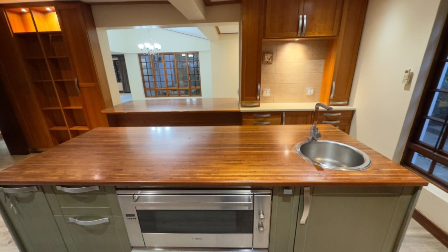 4 Bedroom Property for Sale in Waterkloof Gauteng