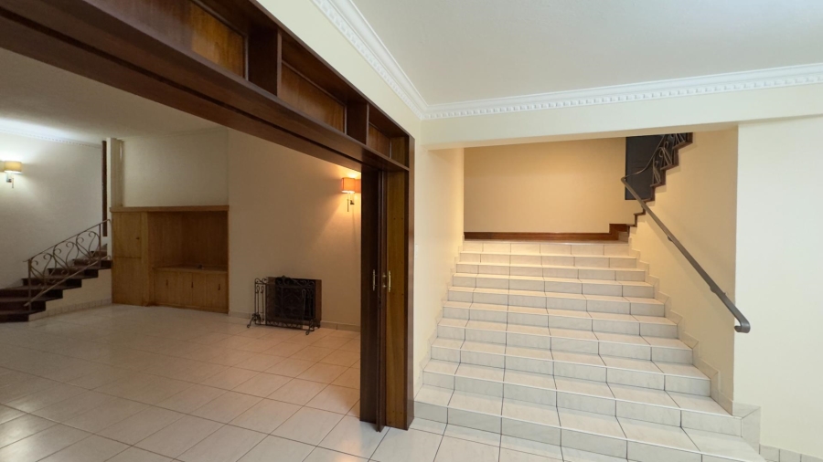 4 Bedroom Property for Sale in Waterkloof Gauteng