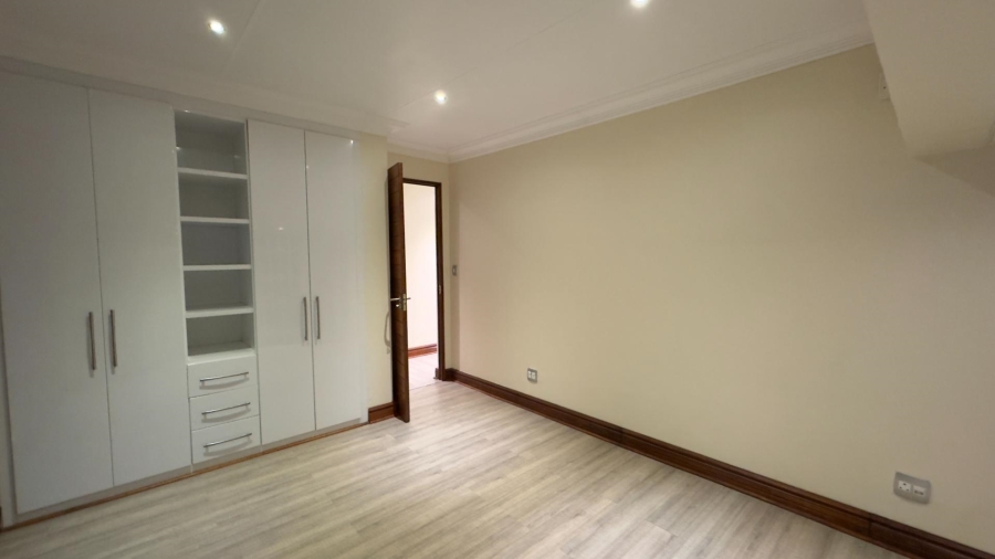4 Bedroom Property for Sale in Waterkloof Gauteng