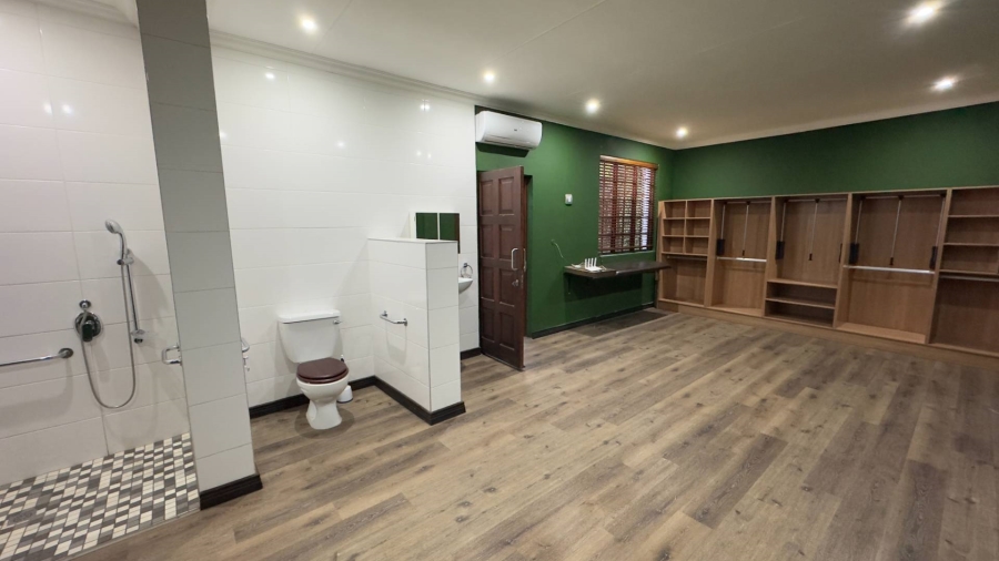 4 Bedroom Property for Sale in Waterkloof Gauteng