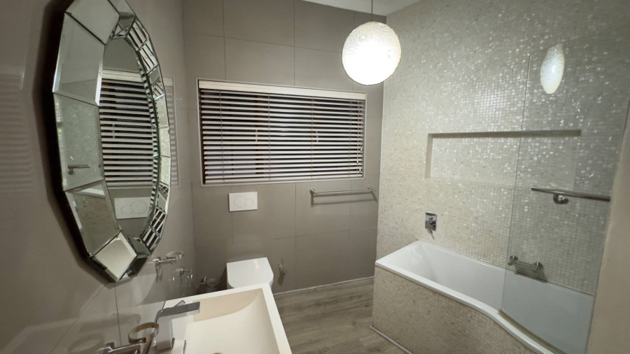 4 Bedroom Property for Sale in Waterkloof Gauteng