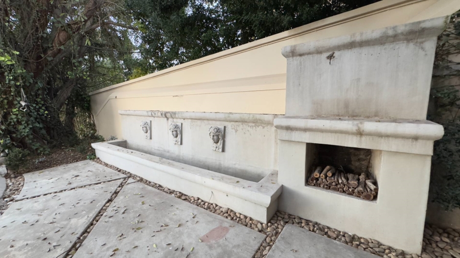 4 Bedroom Property for Sale in Waterkloof Gauteng