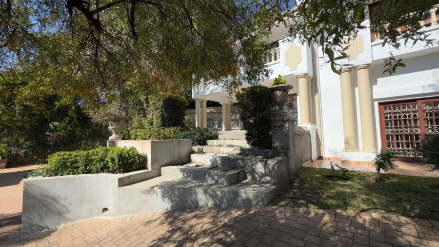 4 Bedroom Property for Sale in Waterkloof Gauteng