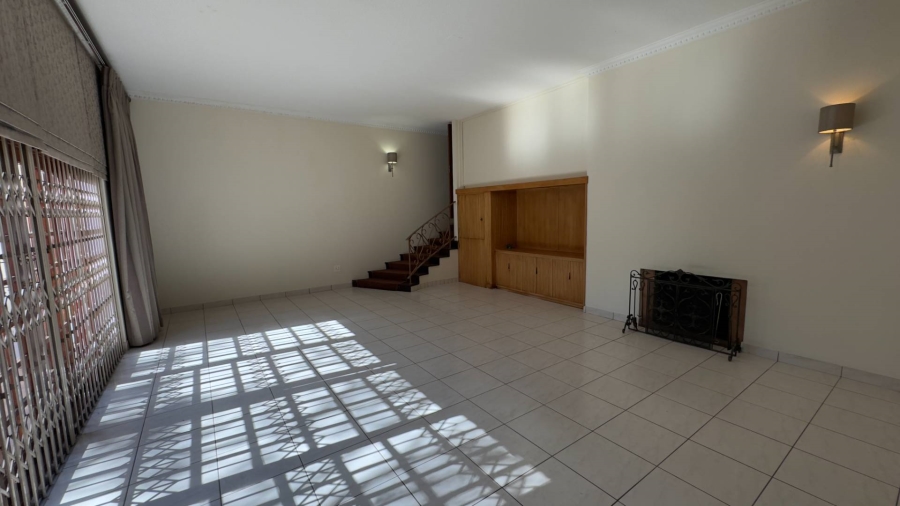 4 Bedroom Property for Sale in Waterkloof Gauteng