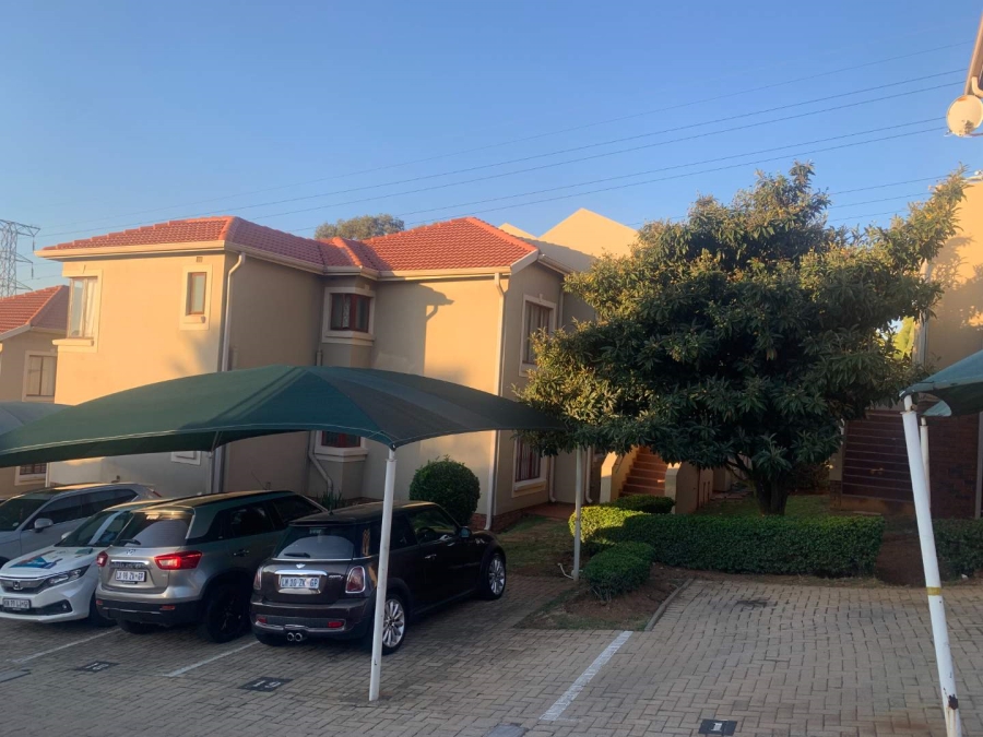 2 Bedroom Property for Sale in Winchester Hills Gauteng