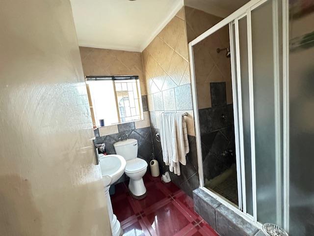 To Let 3 Bedroom Property for Rent in Heuweloord Gauteng