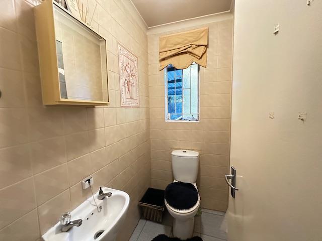 To Let 4 Bedroom Property for Rent in Heuweloord Gauteng