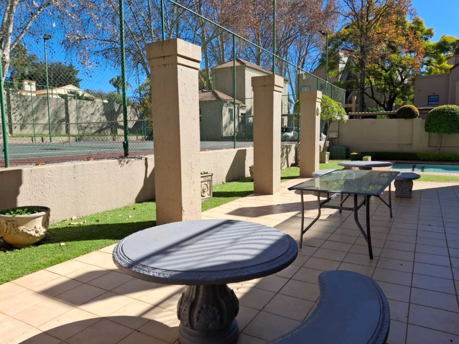 To Let 2 Bedroom Property for Rent in Strathavon Gauteng