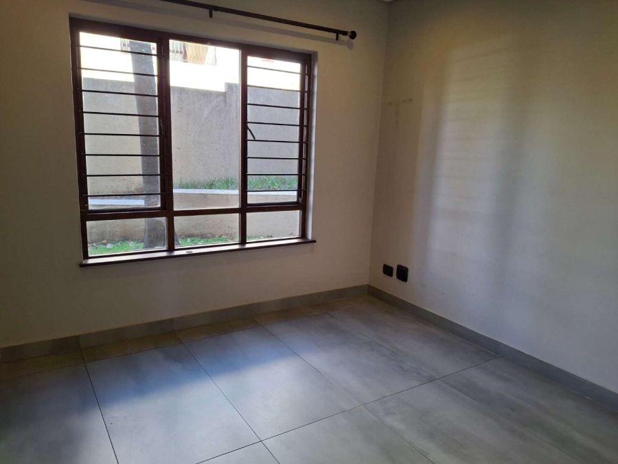 To Let 2 Bedroom Property for Rent in Strathavon Gauteng