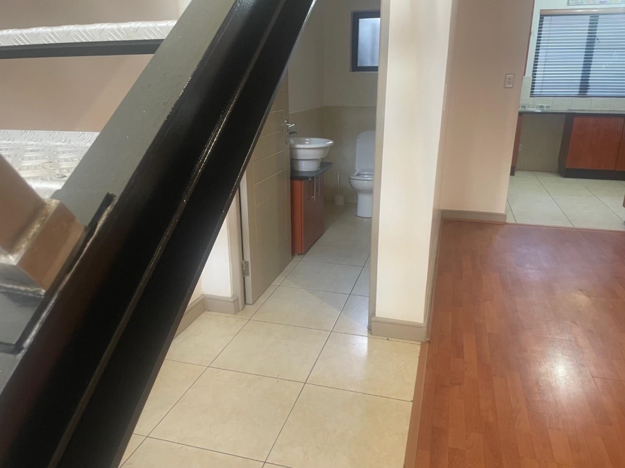 2 Bedroom Property for Sale in Melrose North Gauteng