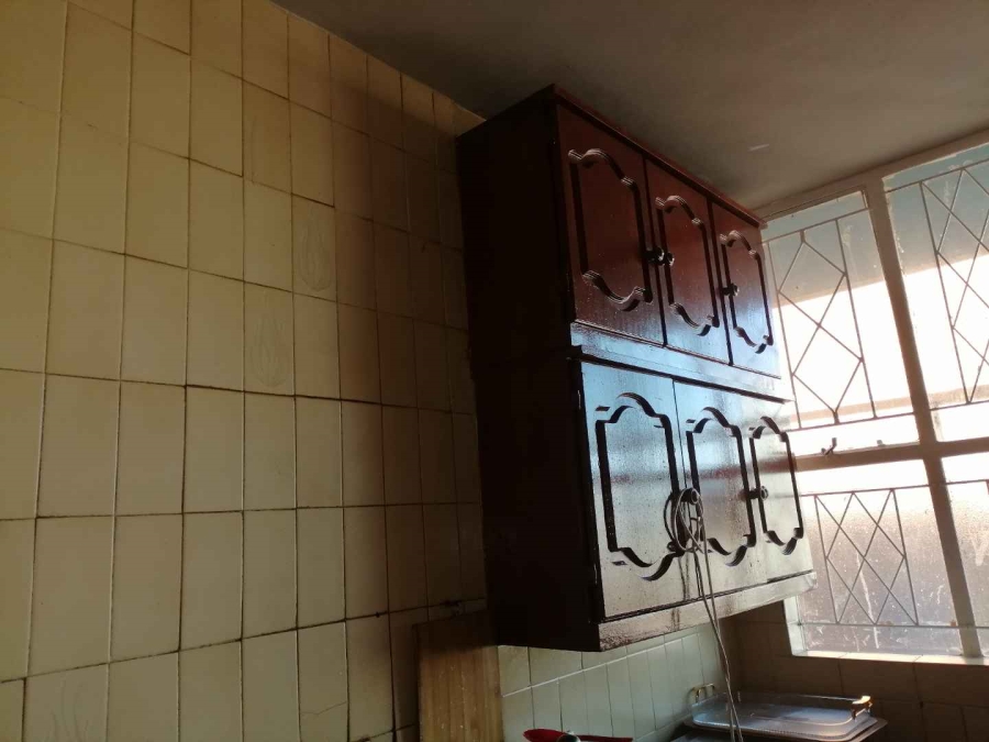 2 Bedroom Property for Sale in Yeoville Gauteng