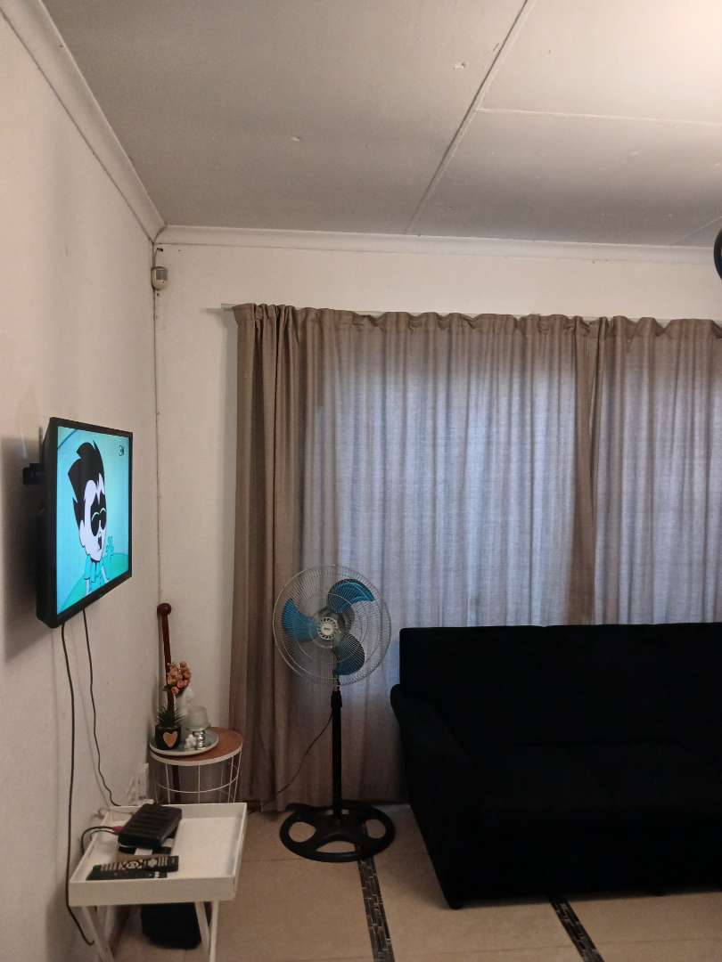 3 Bedroom Property for Sale in Nkwe Estate Gauteng