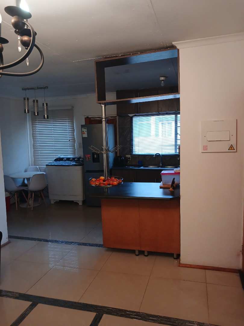 3 Bedroom Property for Sale in Nkwe Estate Gauteng