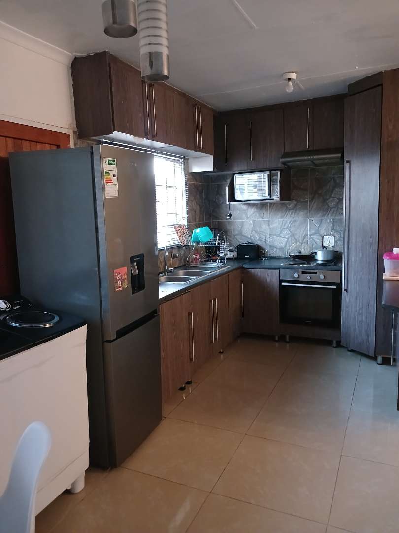 3 Bedroom Property for Sale in Nkwe Estate Gauteng