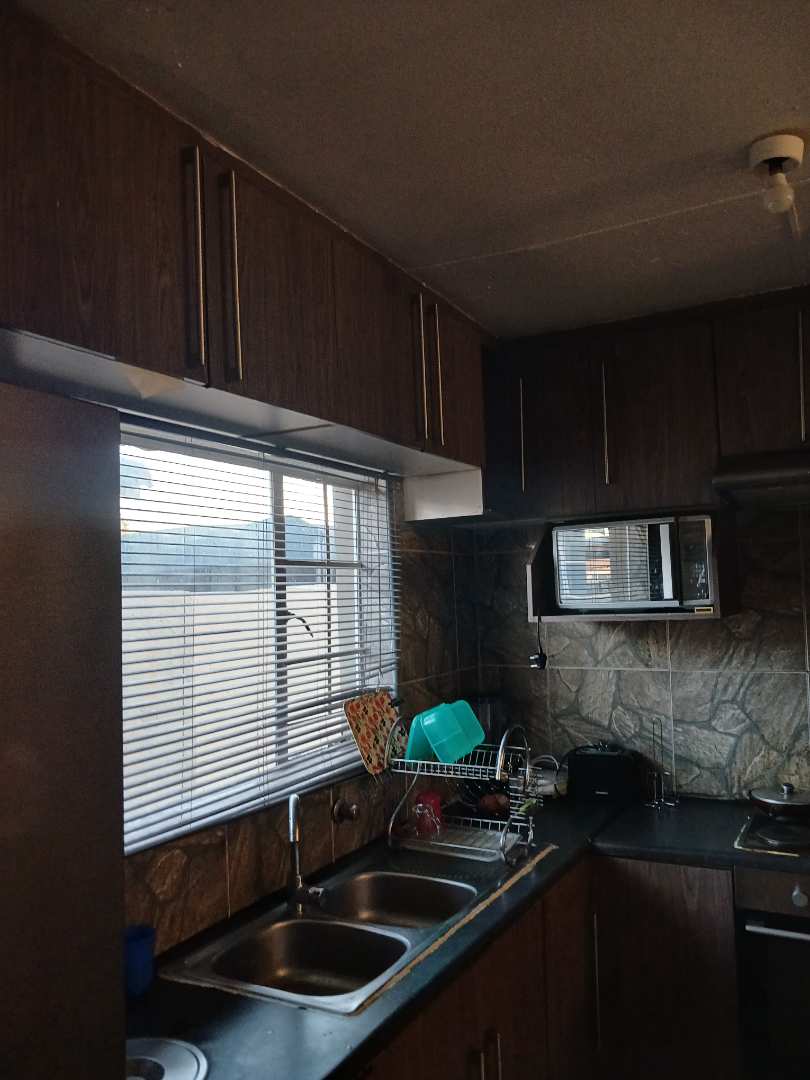 3 Bedroom Property for Sale in Nkwe Estate Gauteng